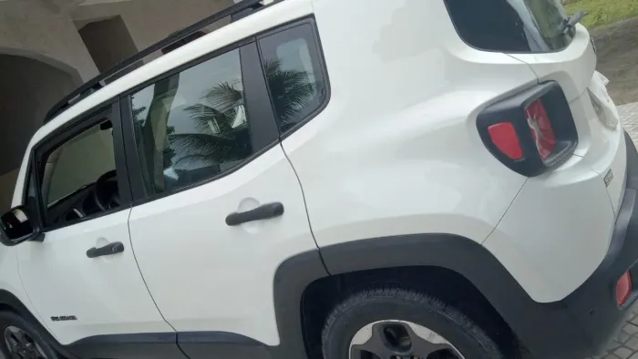 Jeep Renegade 1.8 4X2 Flex 16V Mec. 2018