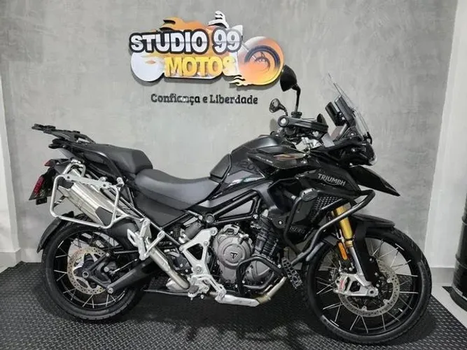 TRIUMPH TIGER 1200 BLACK EDITION 2025