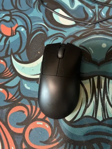 Razer Deathadder V3 Hyperspeed pouco usado