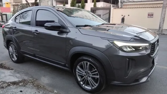 Fiat Fastback 1.0 200 Turbo Flex AUT 2025