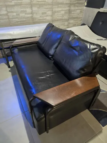 Vendo sofá de couro