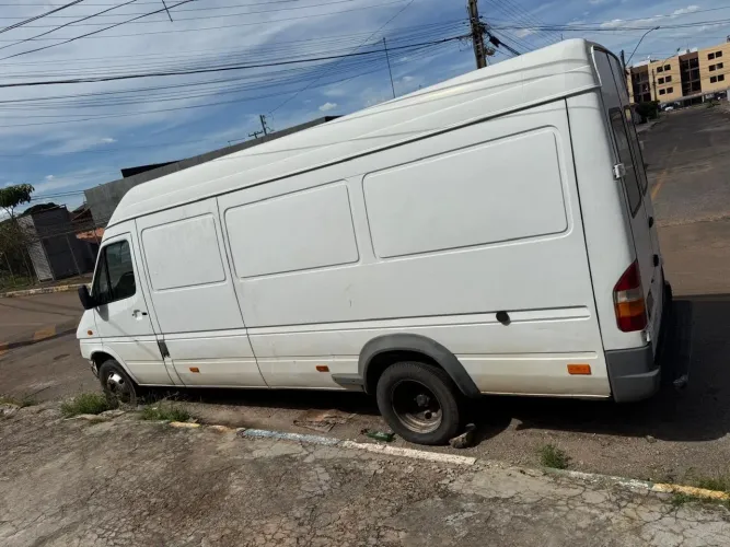 Mercedes-Benz Sprinter 413 Furgão Longo T.alto Diesel 2008