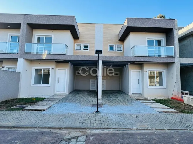 Sobrado 3 quartos em condominio clube