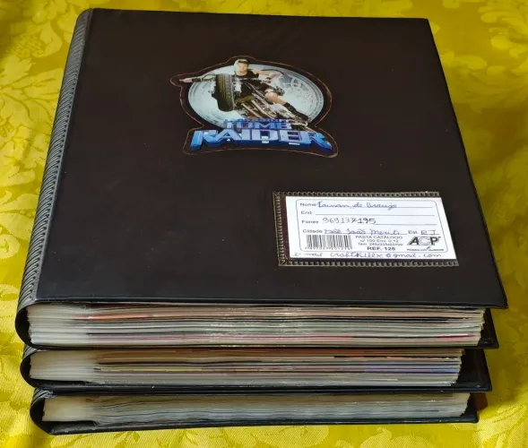Coleção de mais de 25 anos matérias/revistas e pôsteres Tomb Raider Lara Croft 