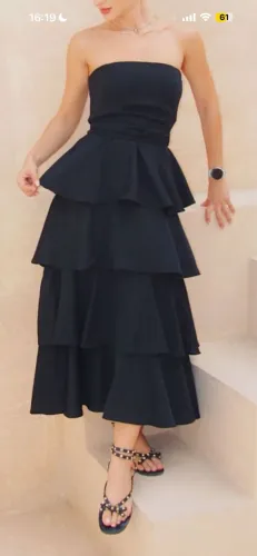 Vestido babados