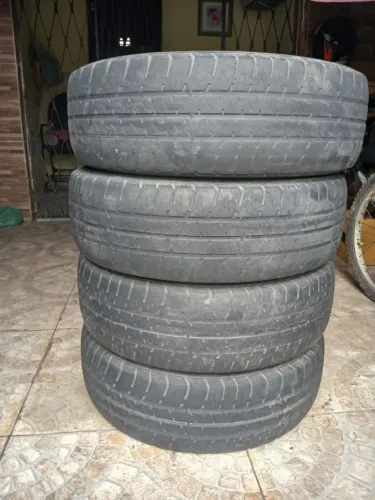 Pneus usados