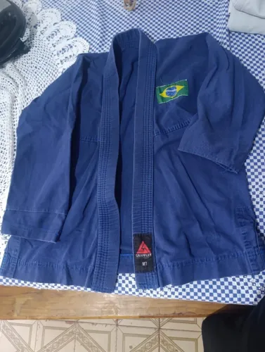 Lote Com 2 Kimonos Jiu-Jitsu Infantil (Preto Checkmat M0 + Azul Grappler M1)