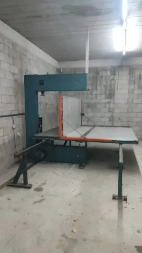 Laminadora vertical
