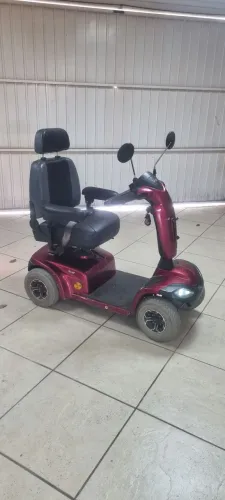 Cadeira de Rodas Motorizada Scooter Scott X até 136kg