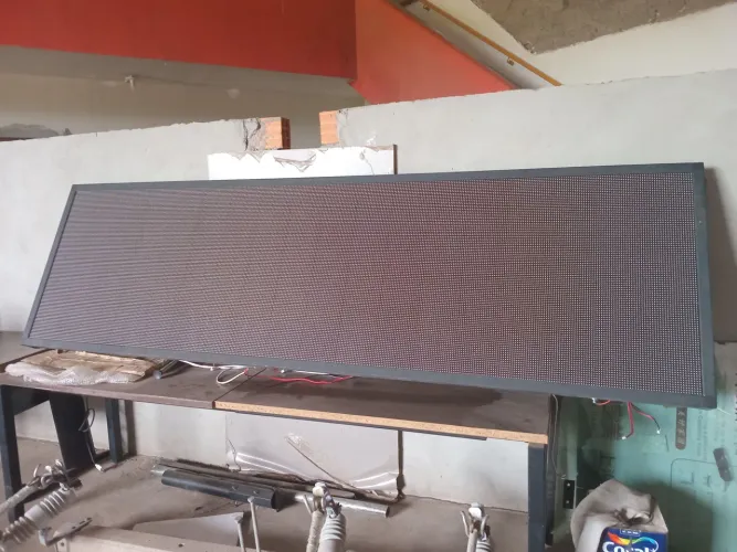 Vendo painel de lede de 2 metros