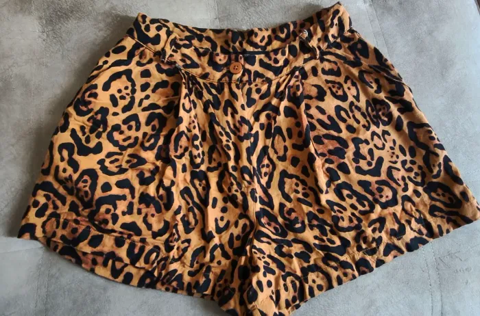 Short feminino