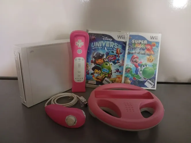 Wii com assessorios rosa