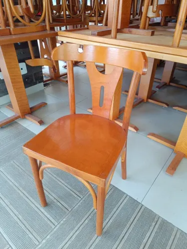 Mesas e Cadeira para Restaurante
