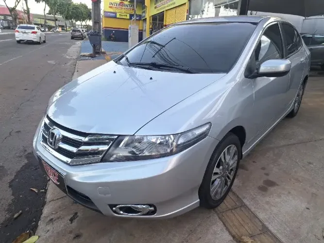 Honda City Sedan LX 1.5 Flex 16V 4P Aut. 2014