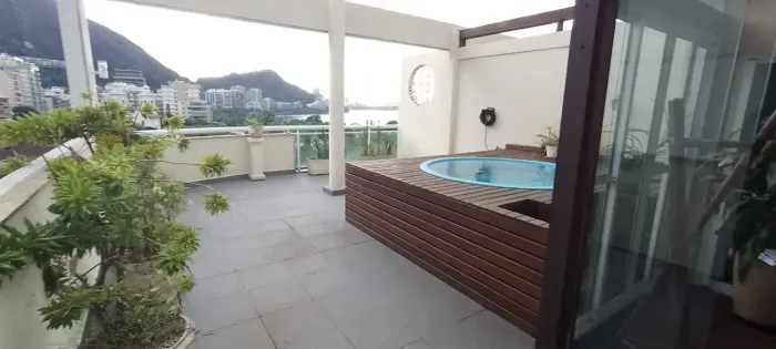 Imóvel para aluguel e venda possui 173 metros quadrados com 1 quarto