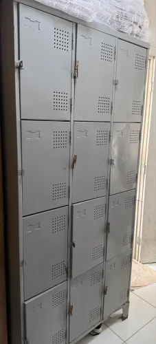 Vendo armário