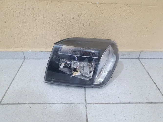 Farol esquerdo Ranger 2010/2011/2012