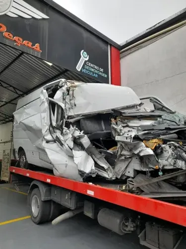 Sucata para retirada de peças - sprinter