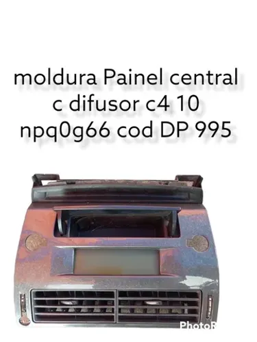 Moldura painel central com difusor C4 2010