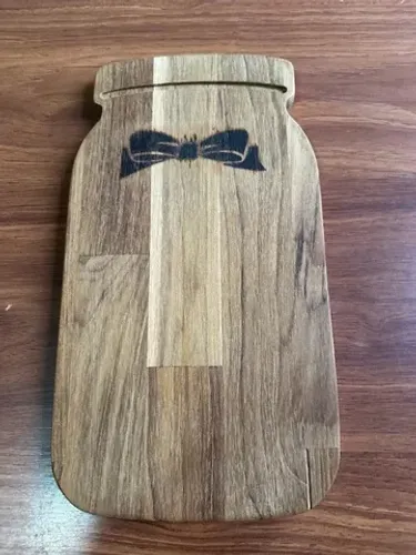 Tabua Carnes queijos petiscos madeira formato pot delicias 31 x 17 x 1,7 cm