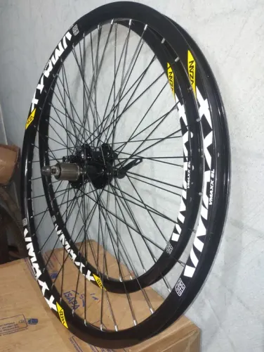 Rodas cubos k-7 ,Aro 29 V-Maxx novas
