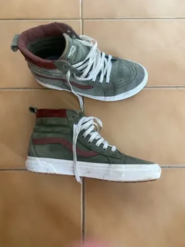 Vans 40/41 usado poucas vezes - raro