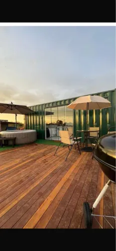 Container/contêiner marítimos