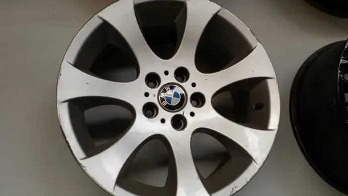 Roda aro 18 Bmw 540 série 5 Prata duas talas 5x120 jogo 
