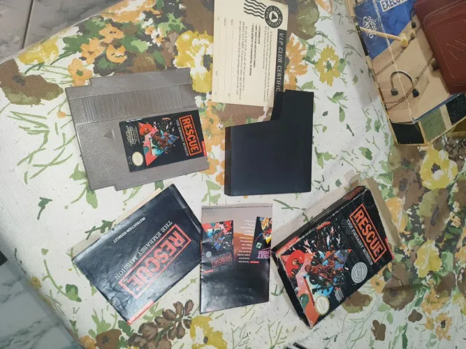 Missão Resgate da Embaixada Nintendo NES Boxed PAL