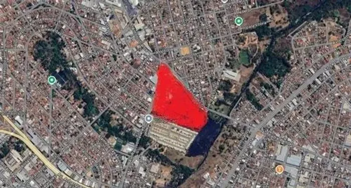 Lote com ótima localização, Bairro Capuava
