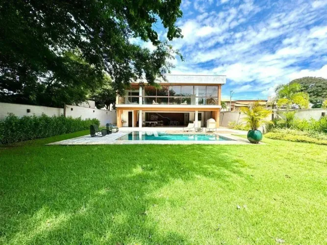 Rancho com 5 dormitórios à venda, 500 m² por R$ 3.800.000,00 - Terras da Barra - Mendonça/