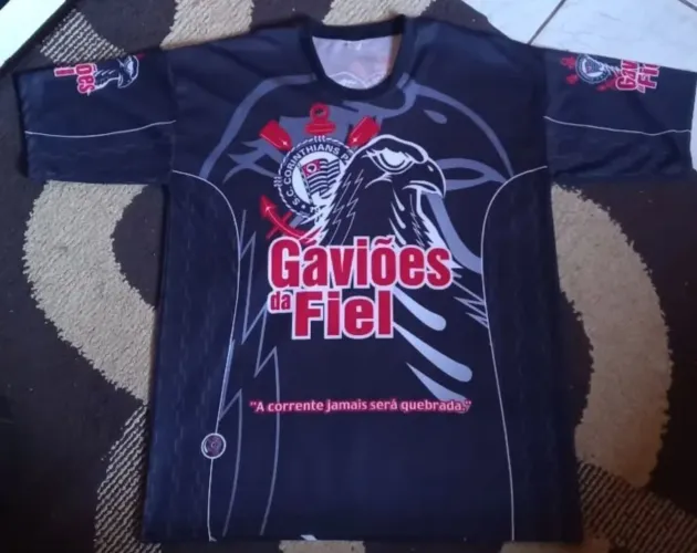 Camisa Corinthians Gavioes da Fiel anos 2000 torcida