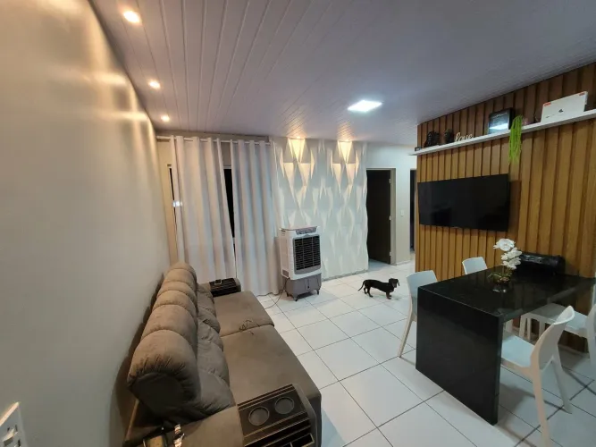 AP de 2 quartos disponível na zona leste!!