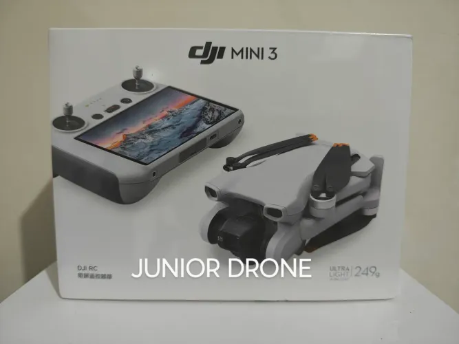 Drone DJI MINI 3 STANDART CONTROLE DE TELA (LACRADO) profissional 