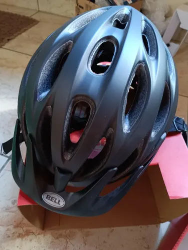 Capacete de Ciclismo Bell