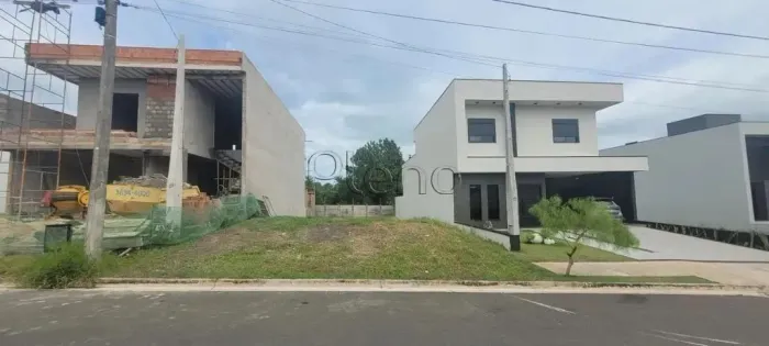 Terreno à venda com 320 m² no Jardins Di Roma Piazza Navona, Indaiatuba.