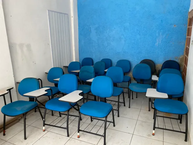Mobília para sala de aula