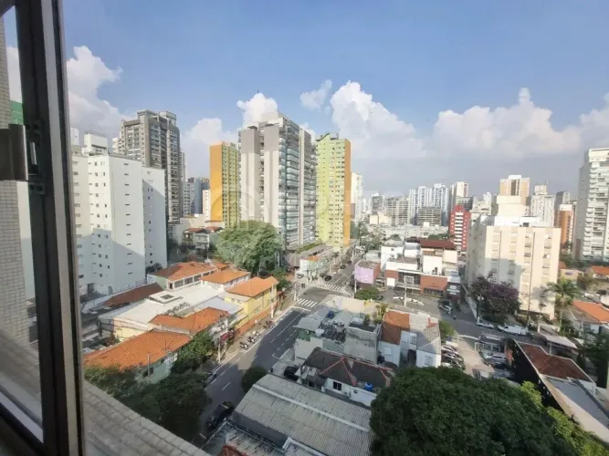 Apartamento à venda de 93m², no Paraíso de 2 dormitórios, living, 1 vaga