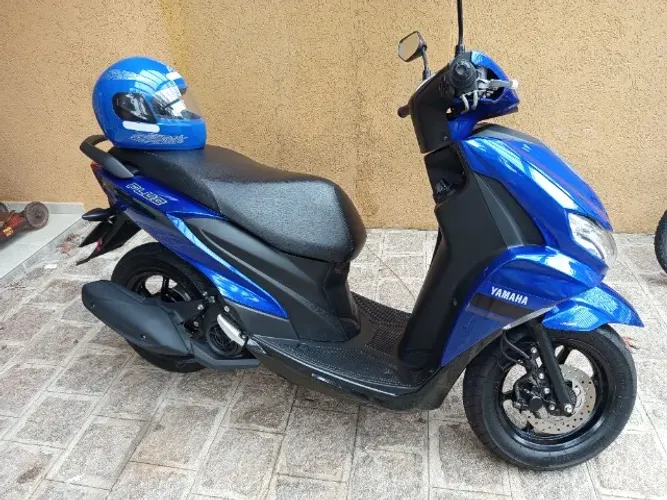 Fluo 125 ABS econômica, em estado de nova