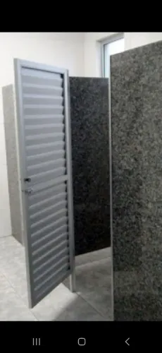 FABRICAMOS SOBRE MEDIDAS PORTÕES PORTAS JANELAS EM ALUMÍNIO FOSCO BRANCO PRETO 