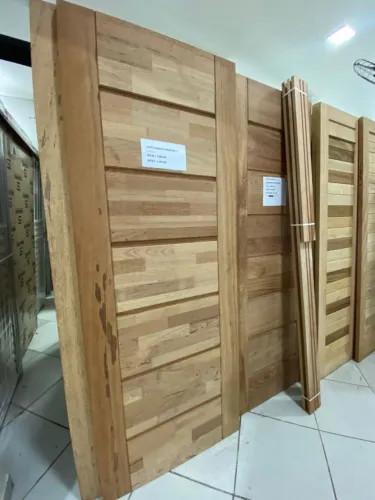 QUEIMA DE ESTOQUE - PORTA MADEIRA MACIÇA MISTA ANGELIM 2.10X80