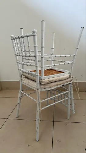 Cadeiras de Metal Almofadada