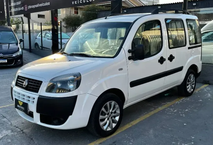 Fiat Doblo Essence 1.8 Flex 16V 5P 2021