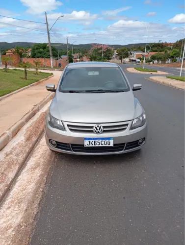 Vendo ou troco por outro carro 