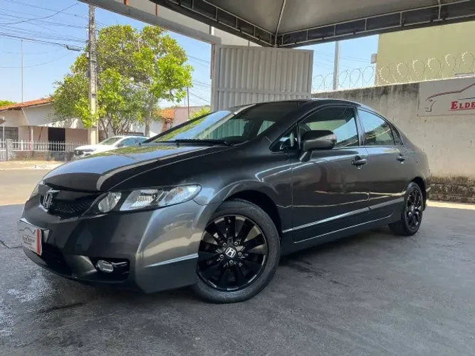 Honda Civic Sed. Lxl/ LXL SE 1.8 Flex 16V Aut. 2011