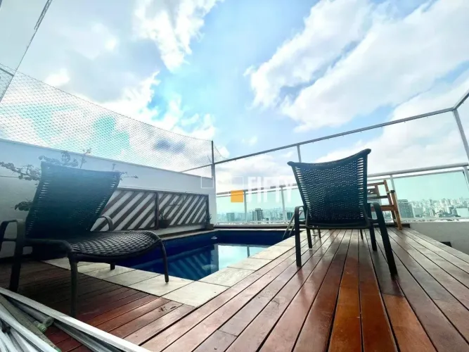 Cobertura Duplex à venda e a locação, com 258m², 3 suítes, piscina, churrasqueira e 4 vaga