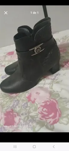 Bota Feminina Cano Curto Preta - tamanho 36