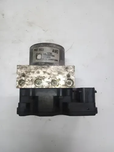 Mod Chevrolet Spin Cobalt 52061235 688250455