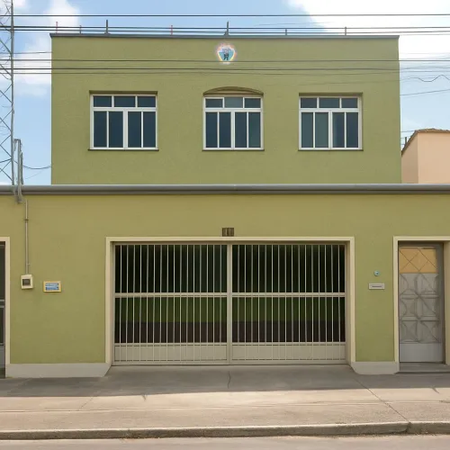 2 Casas com Quintal e Garagem- tranquilidade e sossego no Largo do Tanque