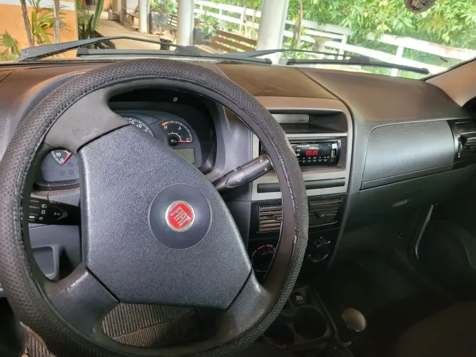 Fiat Strada Working 1.4 MPI Fire Flex 8V CD 2010